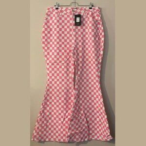 NWT 18 Plus Fashion Nova Big Race Extreme Flare Leg Jeans in Pink/White